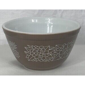 Vintage Pyrex Mixing Bowl Woodland Pattern 401 Brown White 750 ml